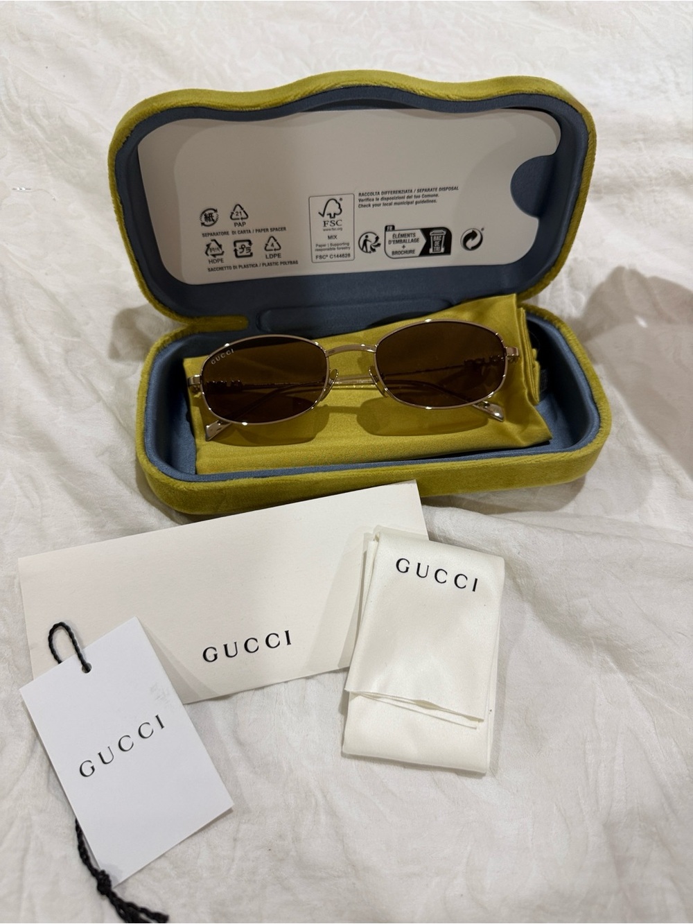 Gucci Unisex Sunglasses